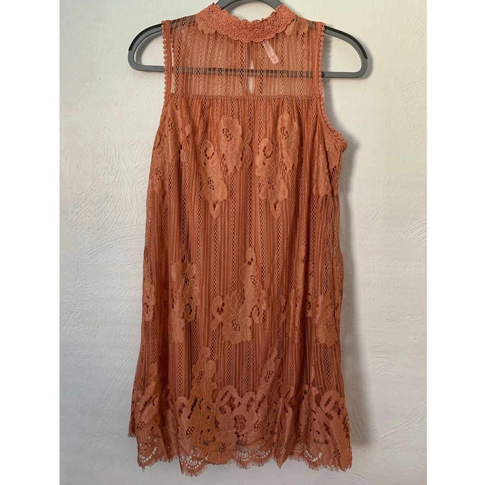 Dusty Rose Lace Shift Dress